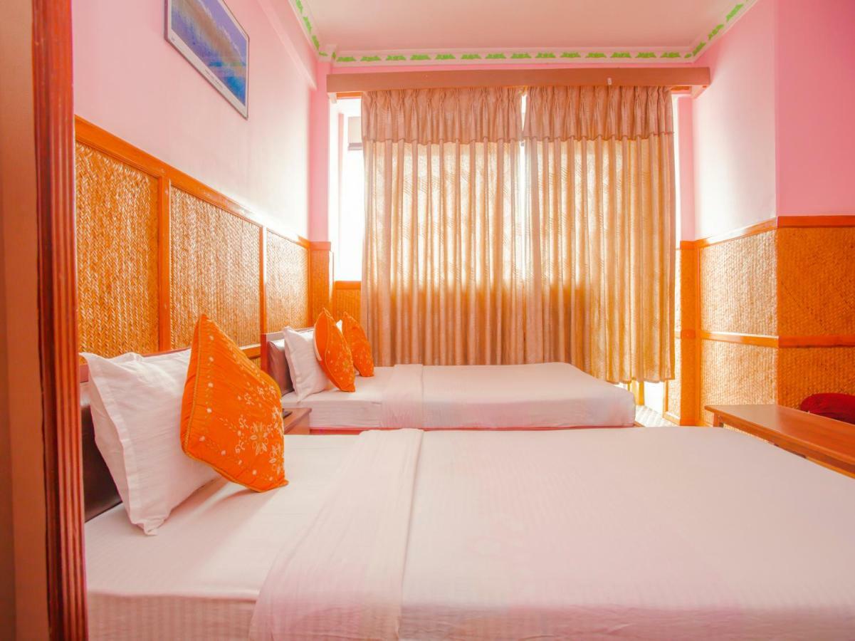 Pokhara Deep Sagar Hotel Ngoại thất bức ảnh
